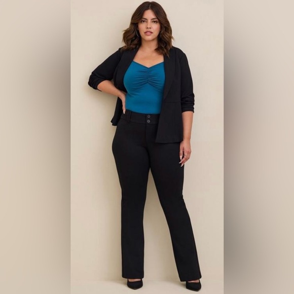 Torrid Teal Studio Knit shirred Cami bodysuit size 2 - Picture 1 of 8